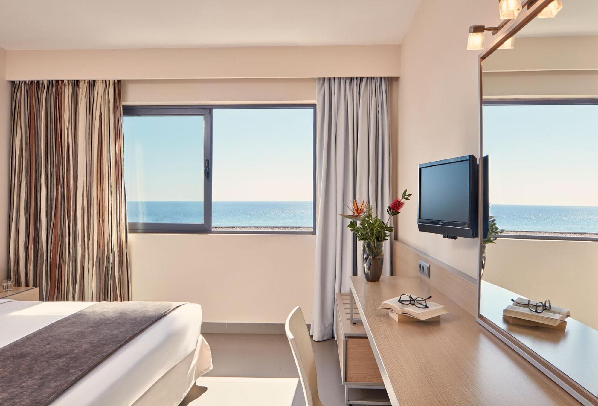 Atlantica Mikri Poli Crete Otel Makrýgialos Dış mekan fotoğraf